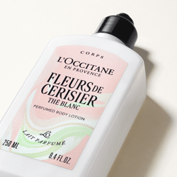Fleurs de Cerisier Thé Blanc perfumed body lotion